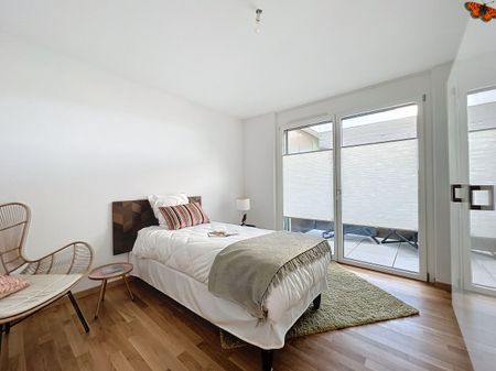 3 ½ ROOMS LUMINOUS – On the attic! - Photo 5