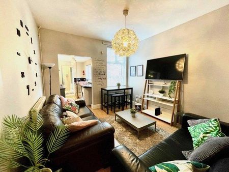 3 bedroom house share to rent - Photo 3