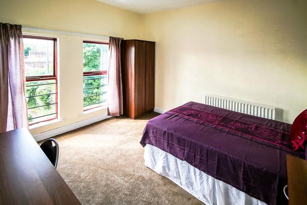 2 bedroom house to rent - Photo 1