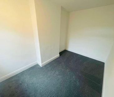 Carr View Ave, Balby, DN4 - Photo 1