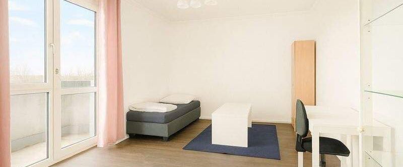 Möblierte 3-Zimmer-Wohnung mit Loggia - ideal für eine Wohngemeinschaft - Photo 1