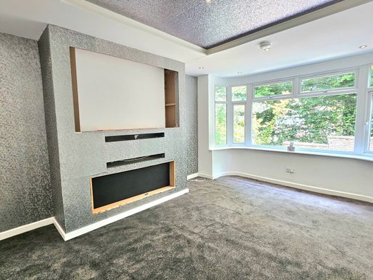 4 Bed Terraced House, Brislington Hill, BS4 - Photo 1