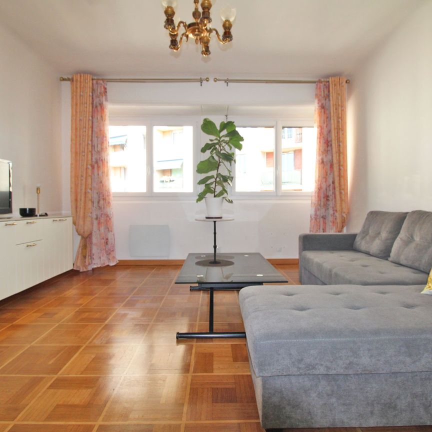 Location Appartement 3 pièces 67m² MARSEILLE 8ème - Photo 1