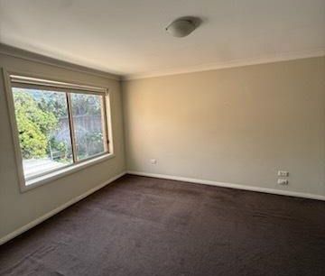 Modern 3 Bedroom Townhouse! - Photo 4