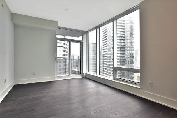 For Lease - 10 York Street Unit# 3903, Toronto, Ontario - Photo 1