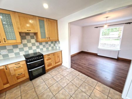 4 bedroom cottage to rent - Photo 5