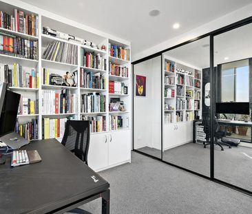 Stylish South Yarra Sanctuary with City Views in Prime Lifestyle Lo... - Photo 2