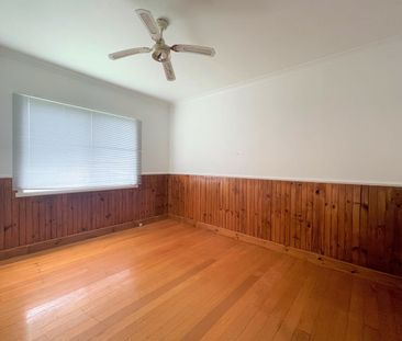 ADDISON REAL ESTATE - Photo 2