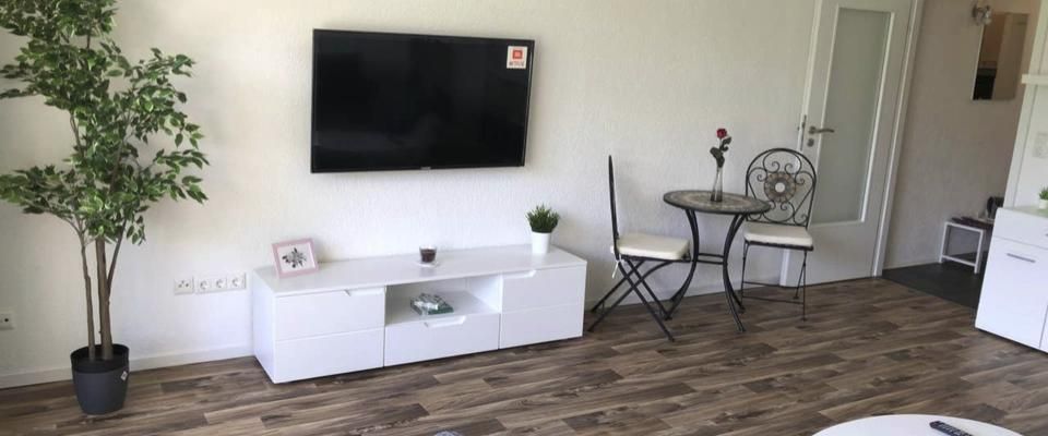 exkl. voll möblierte 1-Z. Whg Uni-Nähe mit Blick ins Grüne - Photo 1