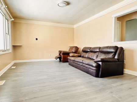 For Lease - 7182 Adams Avenue Unit# UPPER, Niagara Falls, Ontario - Photo 2