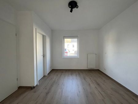 Appartement te huur - Foto 2