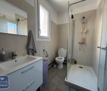 Location Appartement 3 pièces 67m² SARRIANS 84260 - Photo 1