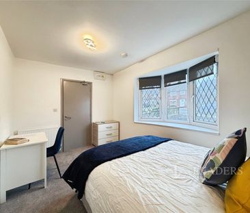 house to rent Gilbert Avenue, Tividale, Oldbury, West Midlands, B69 - Photo 6