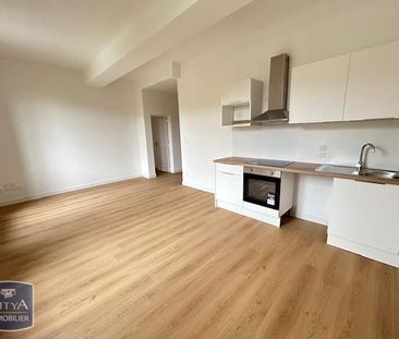 Location Appartement 2 pièces 47m² PAMIERS 09100 - Photo 2