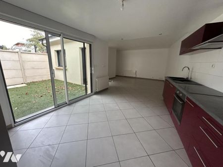 Appartement rez-de-chaussée avec cour - Photo 4