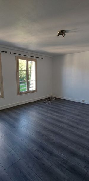 Location Appartement 1 pièce 36m² ROUXMESNIL BOUTEILLES 76370 - Photo 1