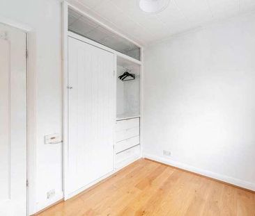 St Michaels Crescent, Pinner, HA5 - Photo 4