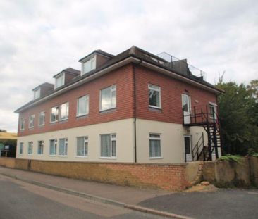 2 bedroom apartment to rent - Photo 6