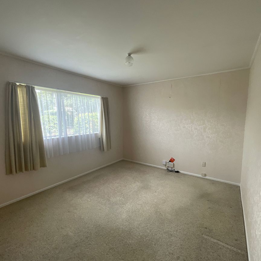 TWO BEDROOMS CLOSE TO HOSPITAL - Photo 1