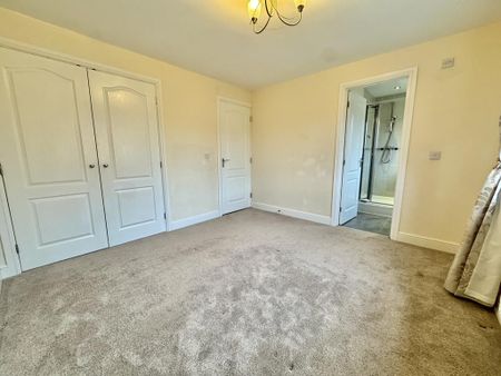 5 bedroom detached house to rent - Photo 5