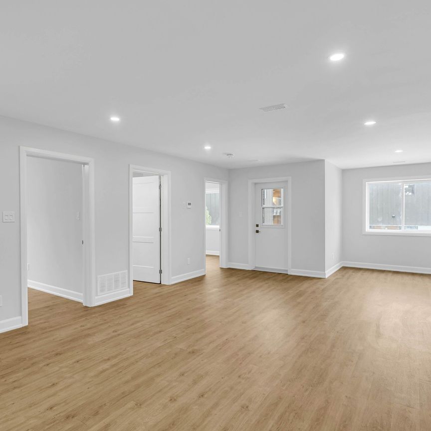 For Lease - 600 Second Street Unit# 1A, Cornwall, Ontario - Photo 1