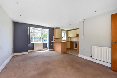 2 bedroom apartment to rent - Photo 2