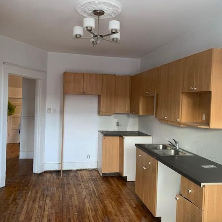 Logement 6 1/2 métro Cadillac - Photo 3