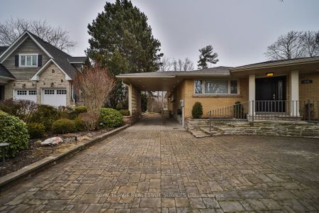 Detached Home For Lease | W8113350 - Photo 2