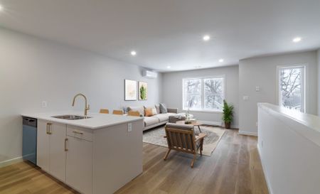 104B Renfrew - Photo 3