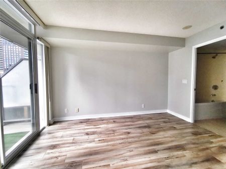 For Lease - 21 Nelson Street Unit# 602, Toronto, Ontario - Photo 2