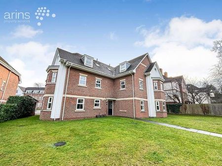 Wiltshire Place, Wokingham, RG40 - Photo 2