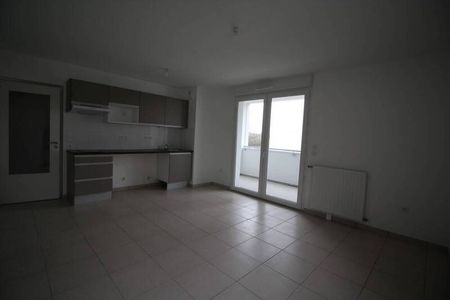 Appartement 2 pièces - - Photo 2