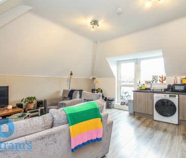 2 bed Apartment for Rent - Photo 2