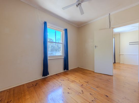 46 Weigall Avenue - Photo 1