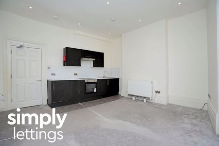 1 Bed property for rent - Photo 2