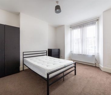 4 bed terraced house to rent in Ninth Avenue, Newcastle Upon Tyne, NE6 - Photo 6