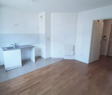 location Appartement T2 DE 36.1m² À ARGENTEUIL - Photo 1