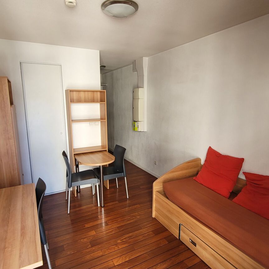 Location Appartement 1 pièce 17m² - Photo 1