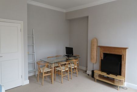 2 Bed Maisonette, Moreton Terrace, SW1V - Photo 3