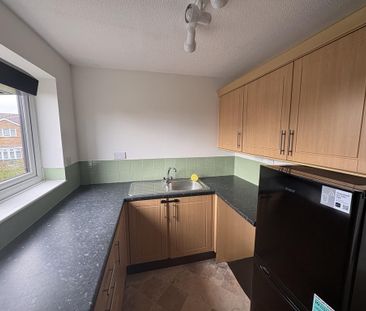 1 bedroom apartment to rent - Photo 4