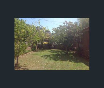 9 Anthony Drive, Chirnside Park – Family Home in a Prime Location - Photo 4