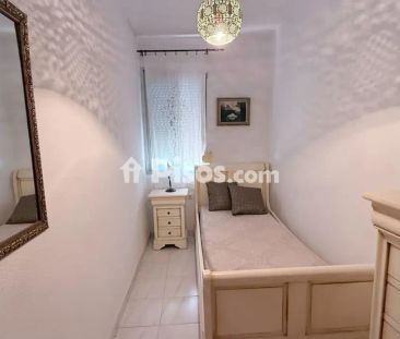 Piso en alquiler en Centro - Photo 2