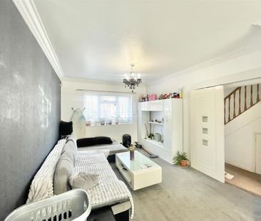Hedgemans Road, Dagenham - Photo 1
