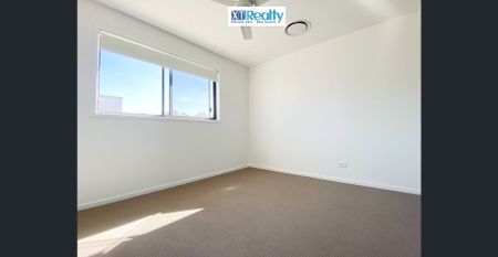 2 Year New Townhouse in Rochedale - Photo 3