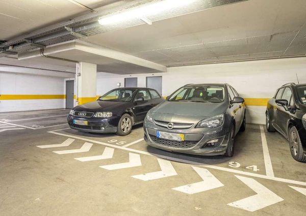 2 Bedroom Apartment with a view, Alto de Algés, Oeiras