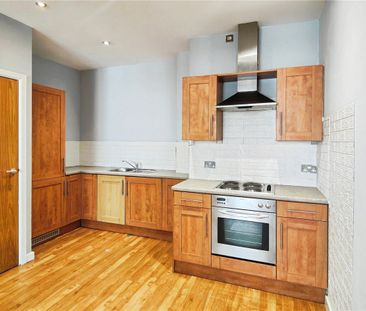 2 bedroom apartment to rent Fish Street, Northampton, Northamptonsh... - Photo 1