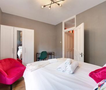 4 bedroom house to rent - Photo 3