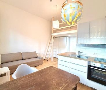 ab sofort-frisch renoviert-großzügiges helles Apartment (Uninähe) - Photo 1