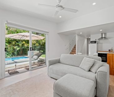 Flexible Dual-Living Home with Pool in Umina Beach - Photo 2