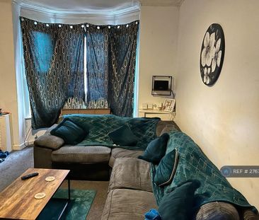 4 bedroom terraced house to rent - Photo 4